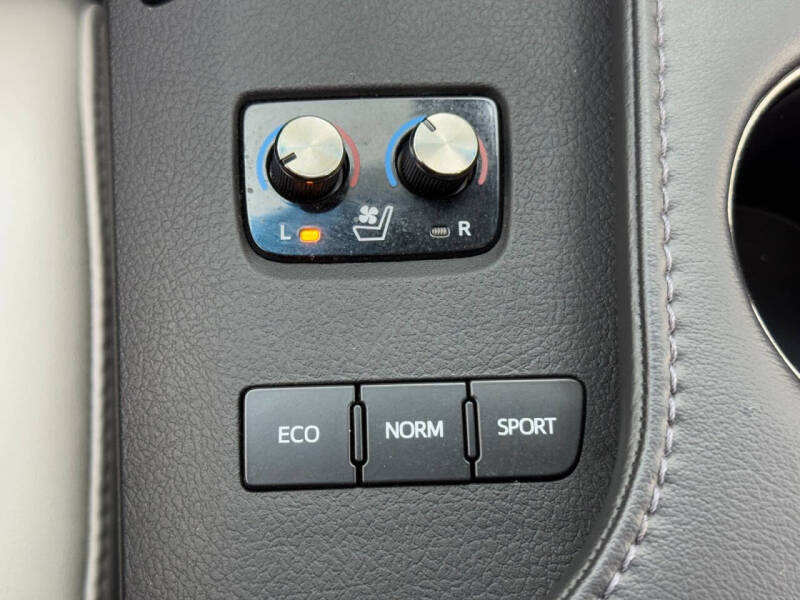 2016 Toyota Avalon Limited