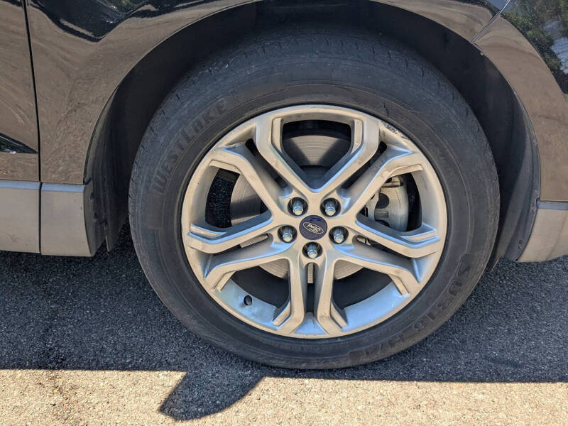 2016 Ford Edge Titanium