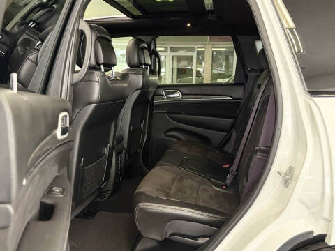 2020 Jeep Grand Cherokee SRT