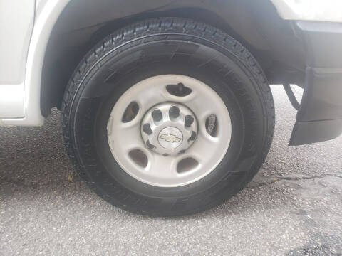 2021 Chevrolet Express 2500