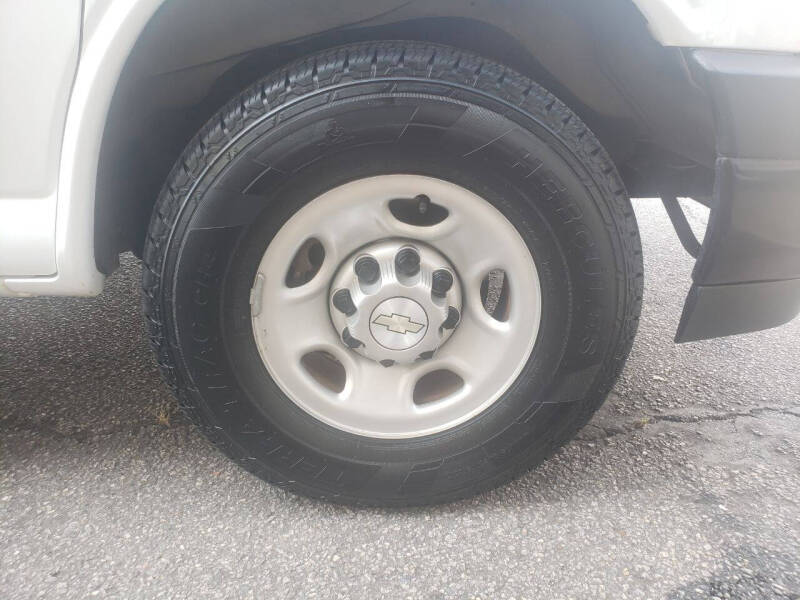 2021 Chevrolet Express 2500