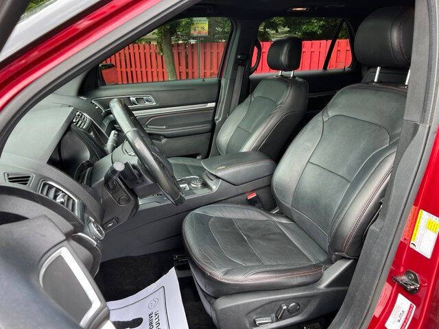 2017 Ford Explorer Sport