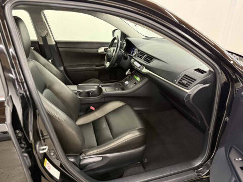 2013 Lexus CT 200h