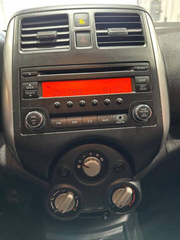 2014 Nissan Versa Note SV