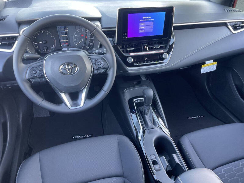 2026 Toyota Corolla Hatchback SE