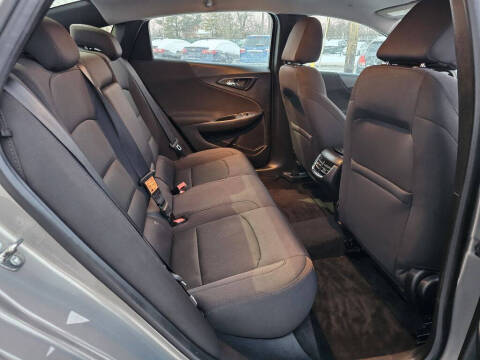 2017 Chevrolet Malibu LT