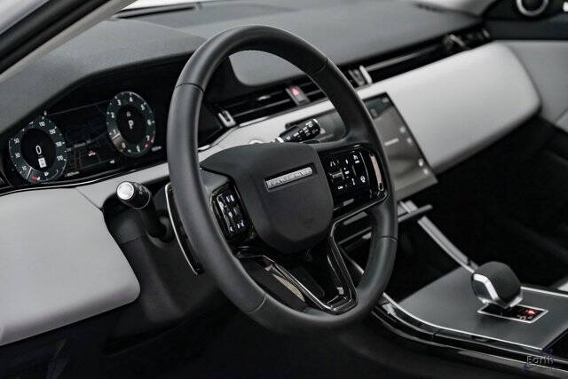 2024 Land Rover Range Rover Evoque P250 Dynamic SE