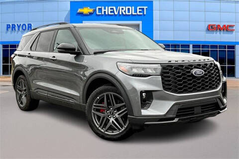 2025 Ford Explorer ST-Line