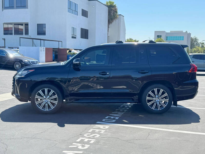 2016 Lexus LX 570