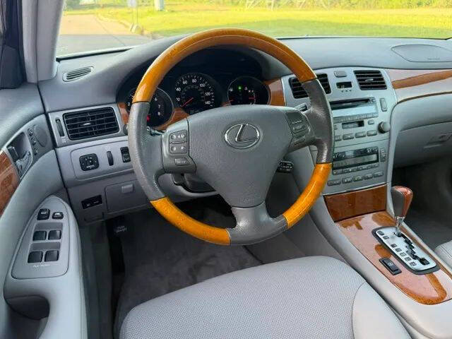 2005 Lexus ES 330