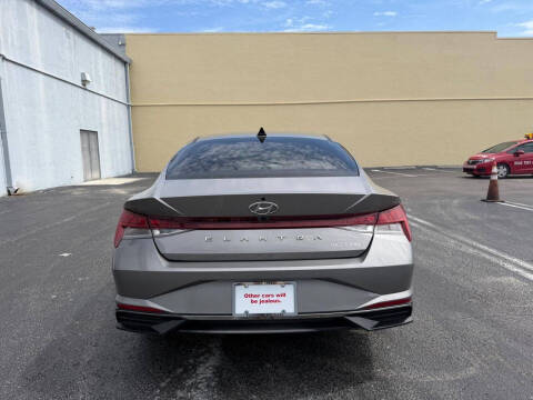 2021 Hyundai Elantra