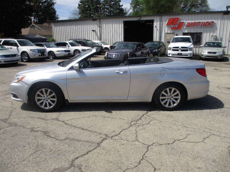 2012 Chrysler 200 Touring