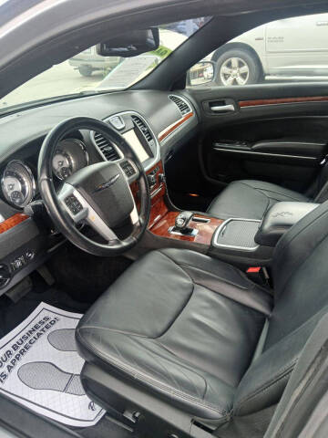 2014 Chrysler 300