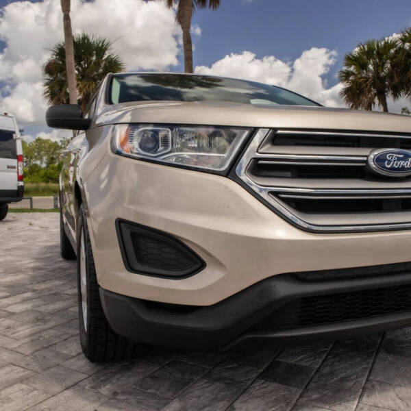 2018 Ford Edge SE