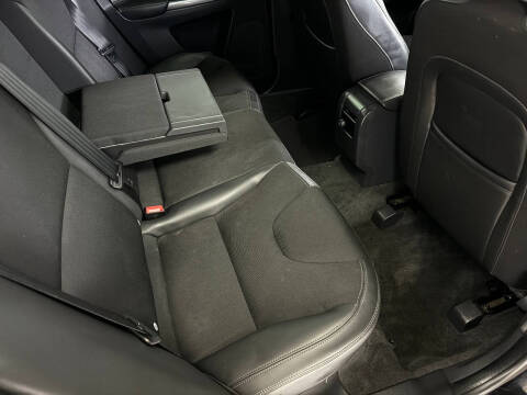 2017 Volvo XC60 T5 Dynamic