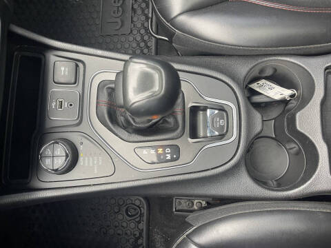 2019 Jeep Cherokee Trailhawk