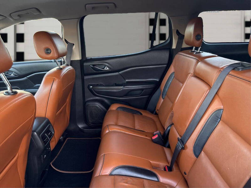 2017 GMC Acadia SLT-1