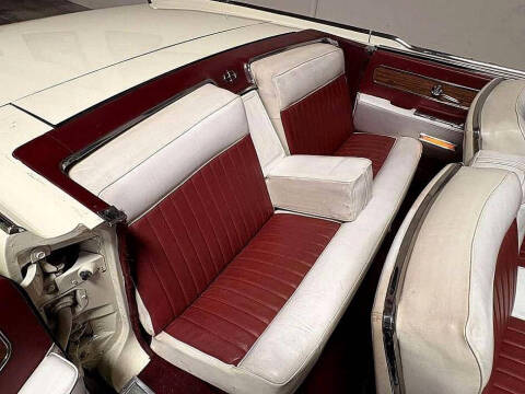 1961 Lincoln Continental