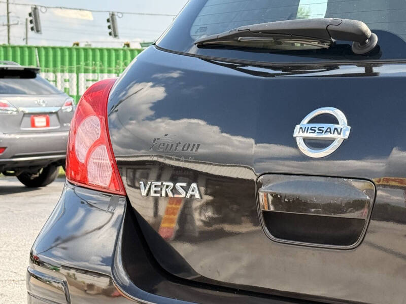 2011 Nissan Versa 1.8 S