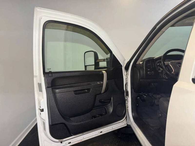 2011 GMC Sierra 3500HD