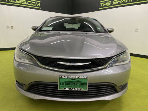 2016 Chrysler 200