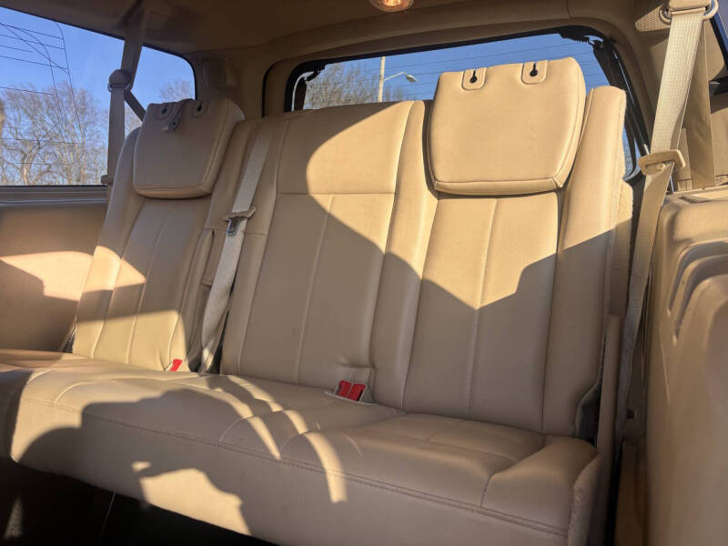 2017 Ford Expedition EL XLT