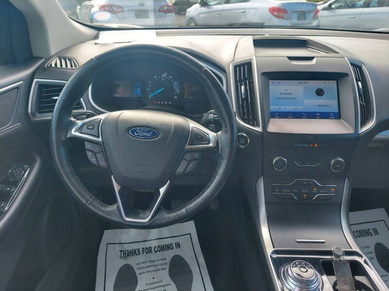 2020 Ford Edge SEL