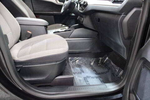 2021 Ford Escape Hybrid SE