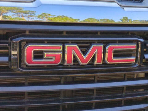 2024 GMC Sierra 2500HD Pro