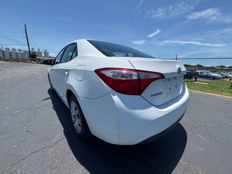 2016 Toyota Corolla LE