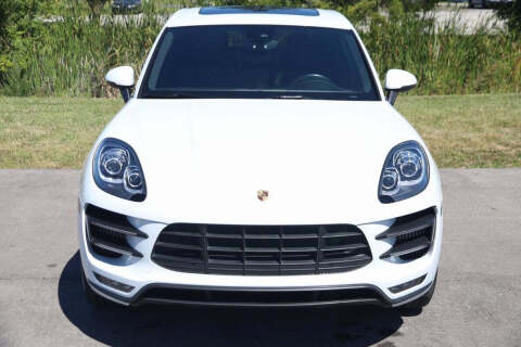 2017 Porsche Macan