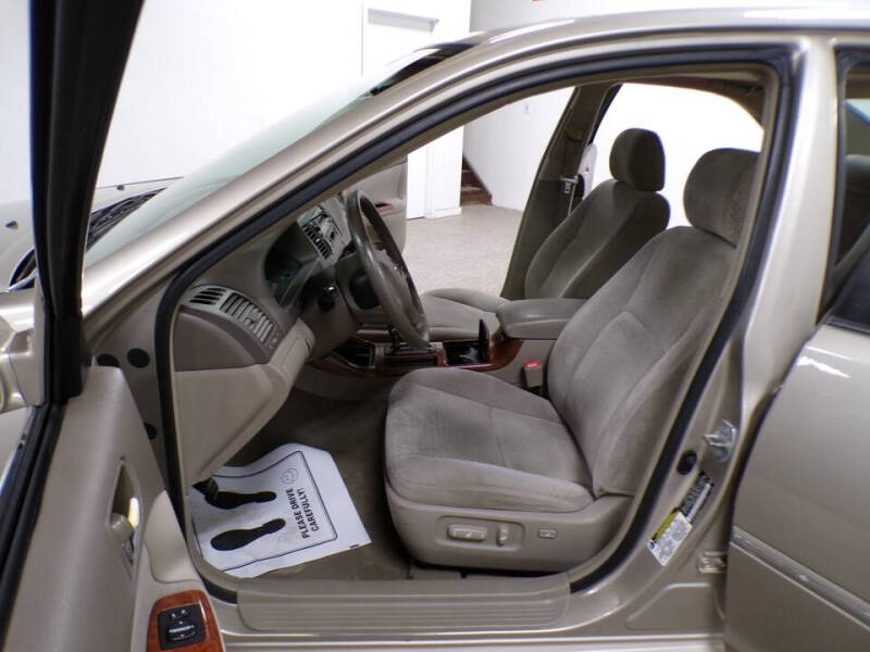 2004 Toyota Camry XLE