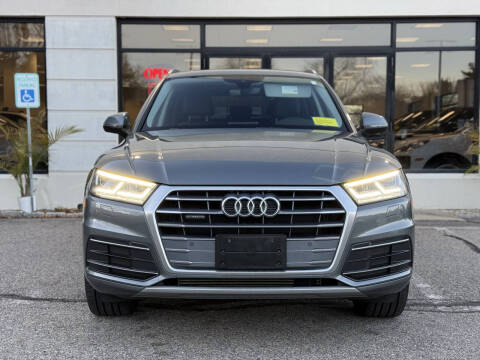 2018 Audi Q5 2.0T quattro Premium Plus