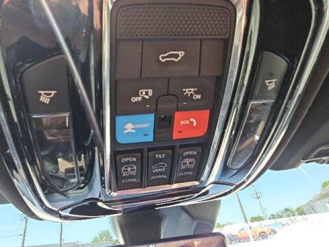 2023 Jeep Grand Cherokee Summit