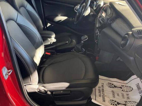 2015 MINI Hardtop 4 Door Cooper