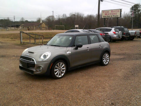 2017 MINI Hardtop 4 Door for sale at Tom Boyd Motors in Texarkana TX