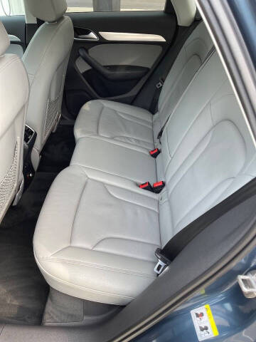 2016 Audi Q3 2.0T quattro Premium Plus