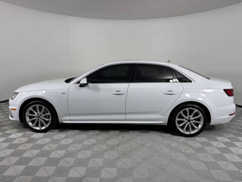 2019 Audi A4 quattro Premium Plus 45 TFSI