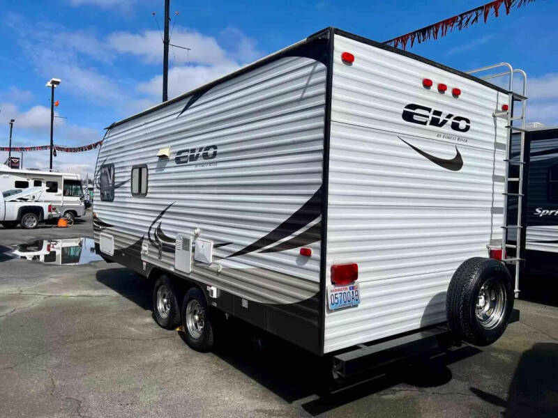 2015 Forest River Evo