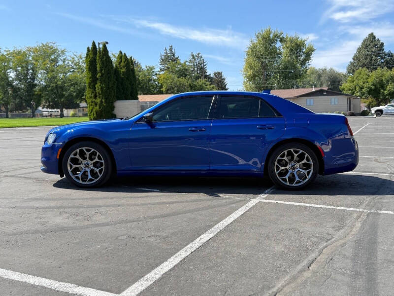 2018 Chrysler 300 Touring