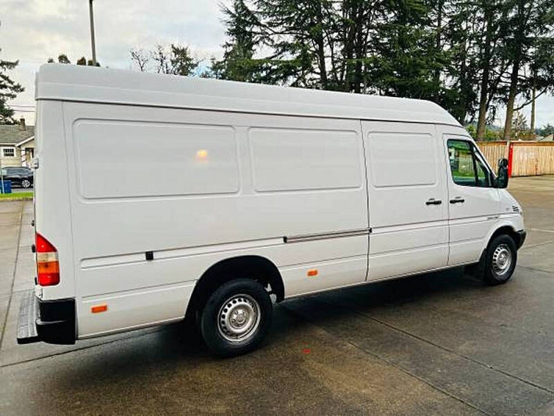 2006 Freightliner Sprinter 2500