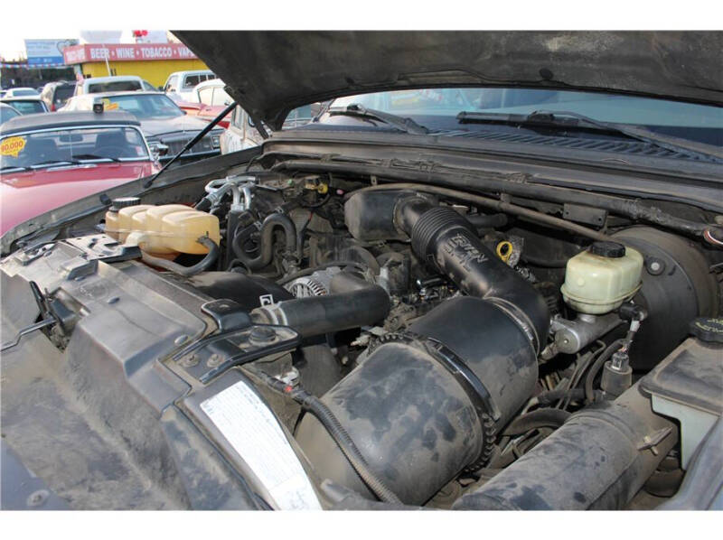 2004 Ford Excursion Limited