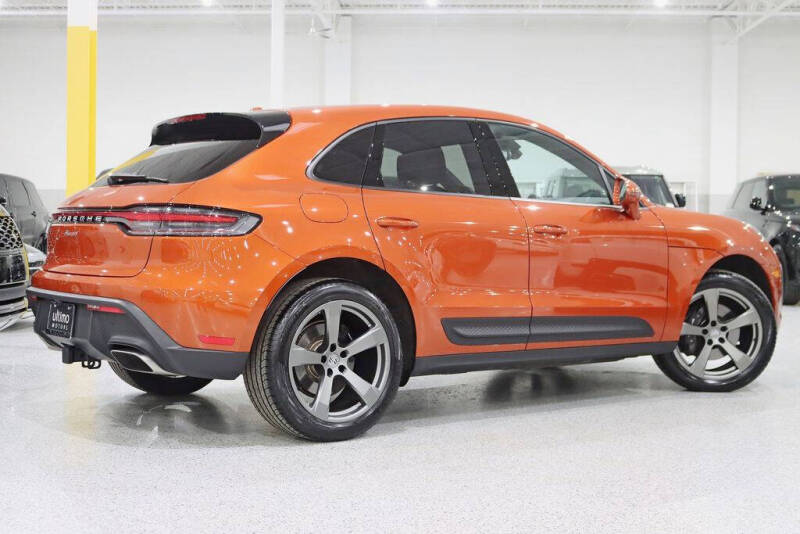 2025 Porsche Macan