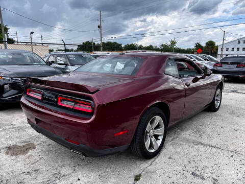 2019 Dodge Challenger SXT