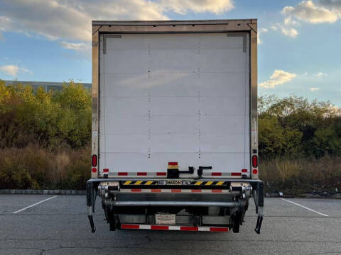 2020 Freightliner M2 106