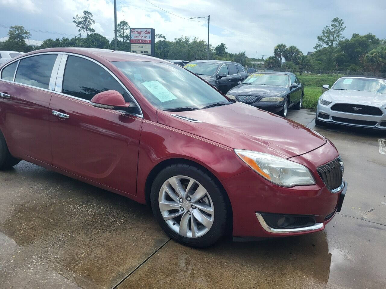 2015 Buick Regal for sale at FAMILY AUTO BROKERS in Longwood, FL