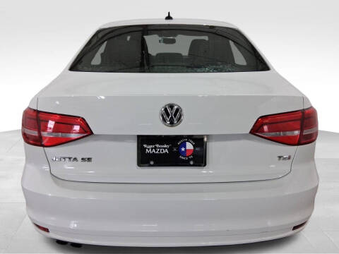 2015 Volkswagen Jetta