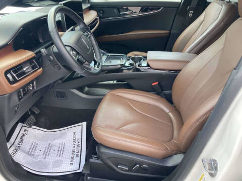 2023 Lincoln Nautilus Reserve