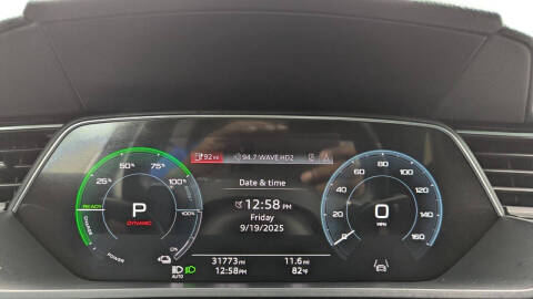 2024 Audi Q8 e-tron quattro Premium