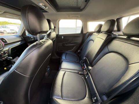 2017 MINI Countryman Cooper